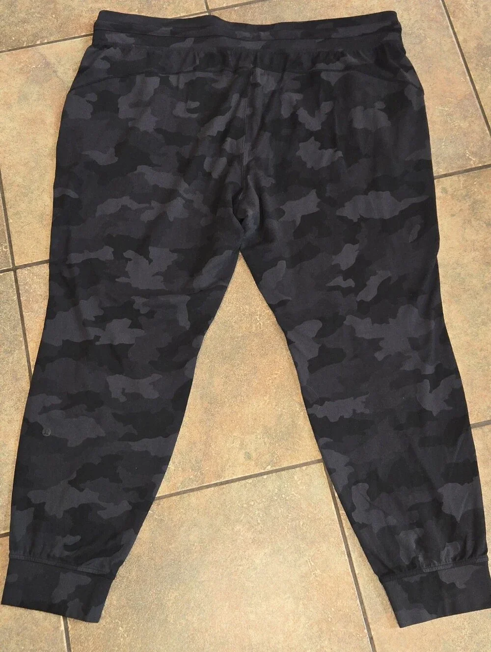 Lululemon Align Jogger 28